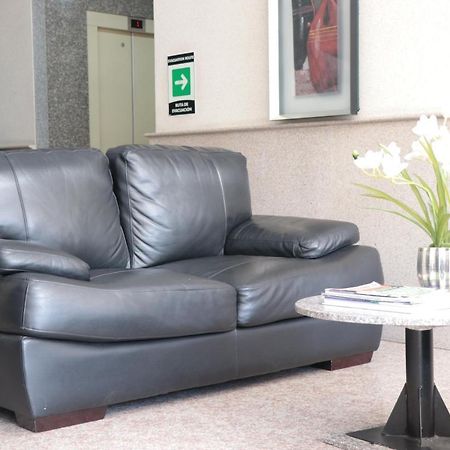 Hoteles Bogota Inn Lago Chico Zona Rosa מראה חיצוני תמונה