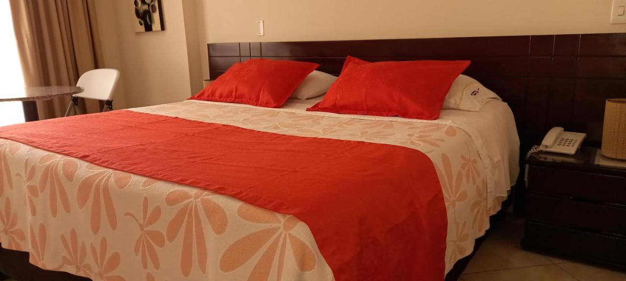 Hoteles Bogota Inn Lago Chico Zona Rosa מראה חיצוני תמונה